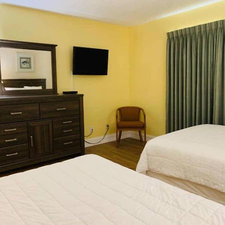 *Delightful Family Beach Retreat*Pool, Steps To The Sand*H32-3 Myrtle Beach Exterior photo