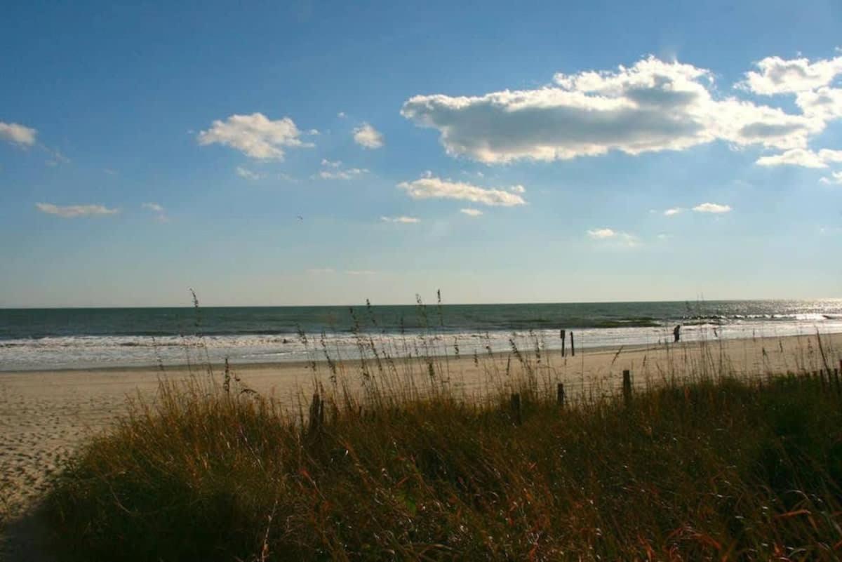 *Delightful Family Beach Retreat*Pool, Steps To The Sand*H32-3 Myrtle Beach Exterior photo